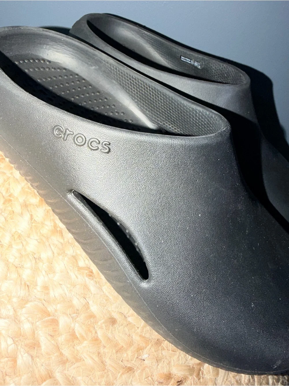 CROCS Mellow Recover Clog Black